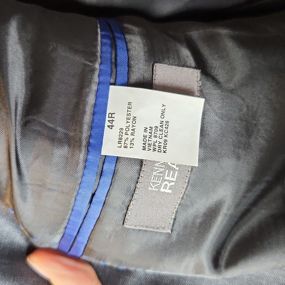 NWT Kenneth Cole Reaction Grey Slim Suit Coat Size 44R‎ - Picture 9 of 11
